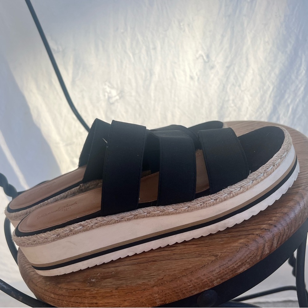 Universal Thread Strappy Platform Sandal - image 5